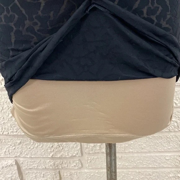 Nicole Miller Artelier Burn Out Giraffe Print Dress - Picture 11 of 13